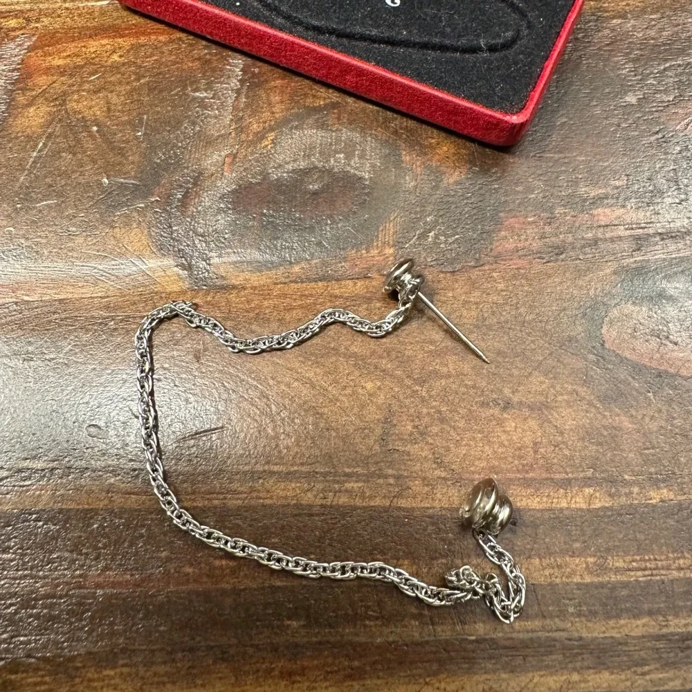 Vintage‎ No Knot Tie Accessory 1976 Silver Tone Chain Pin Men's Formal Wear RARE